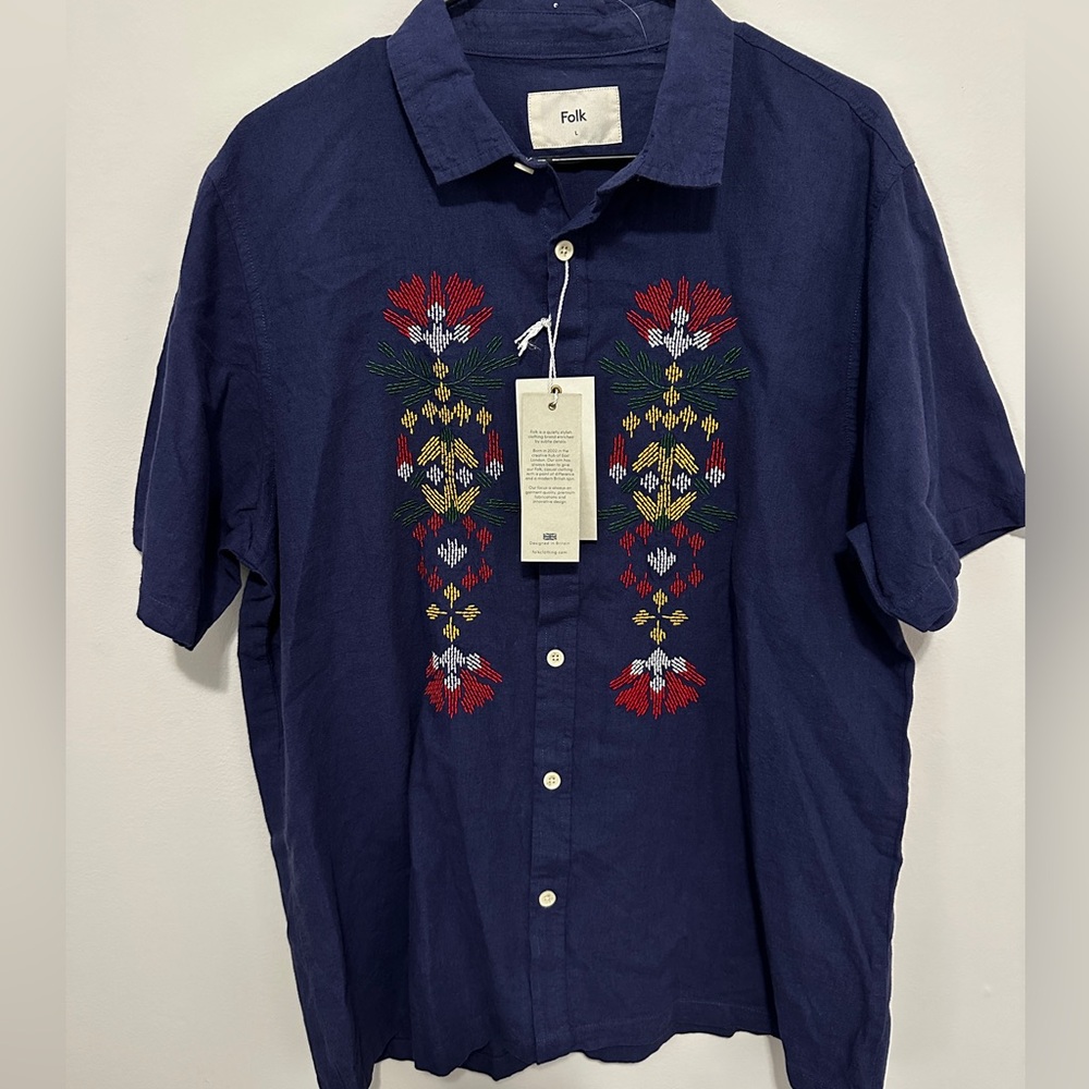 NWT Folk Embroidered Button up